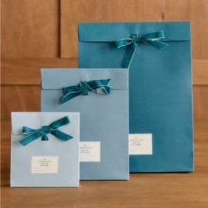 Sézane gift bag trio